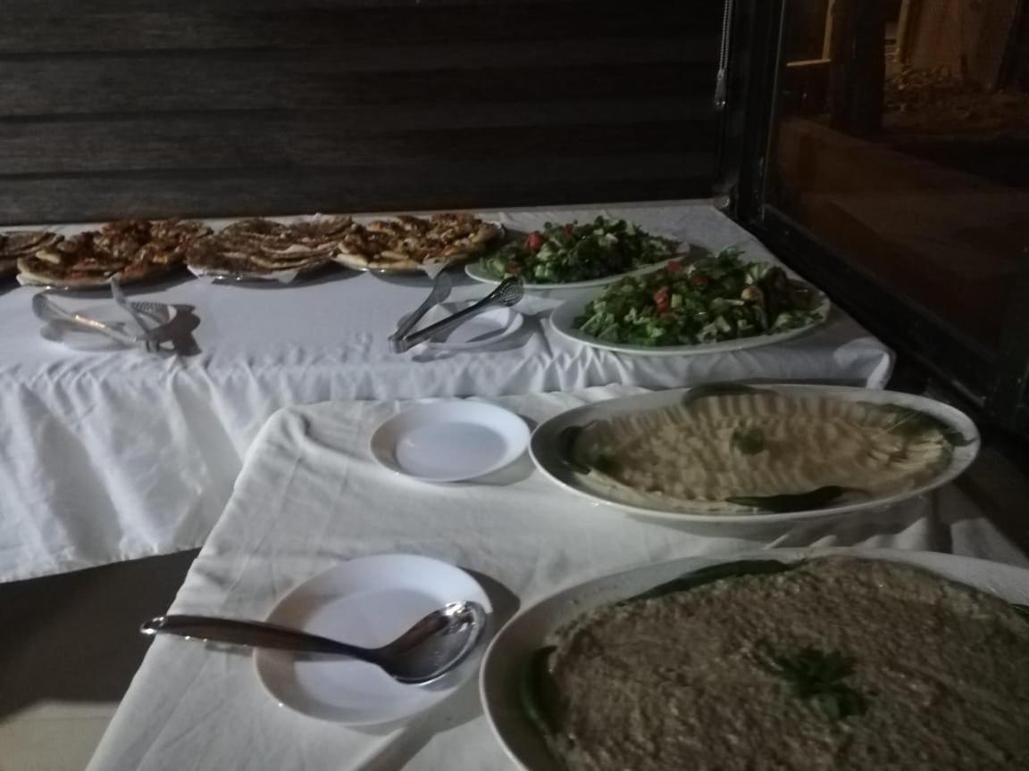 Madaba Camp Resort ภายนอก รูปภาพ